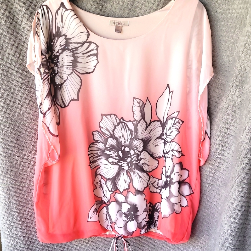 Roz & Ali Pink Short Sleeve Tie Front Blouse